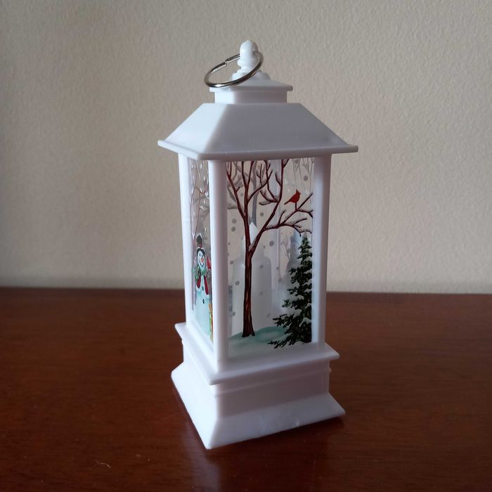 Дървено коледно влакче и фенер