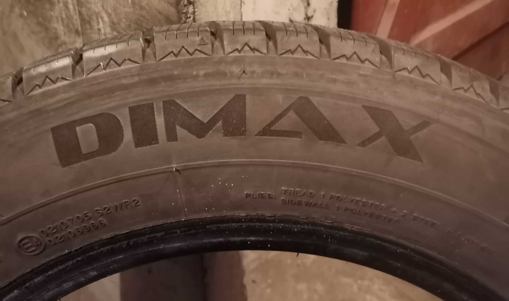 Продавам 2 броя зимни гуми 185.65.15 на 1 сезон дот 2024 Dimax