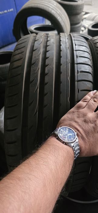 Гуми 2бр- 255/35/20 - 1бр  - 169лв
