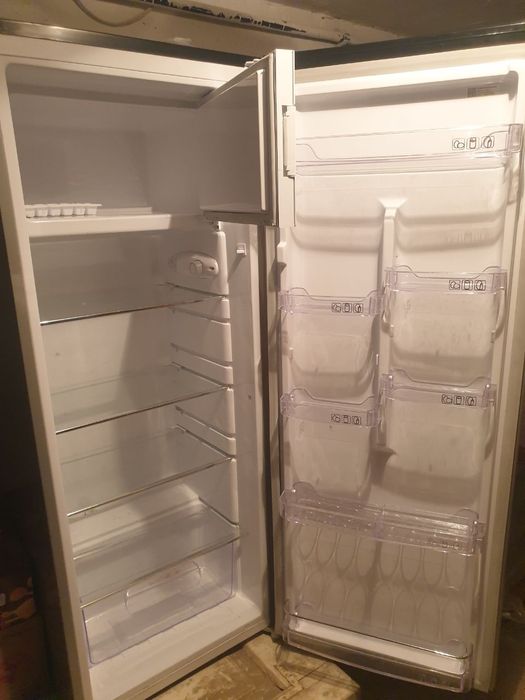 Артел Холодилник