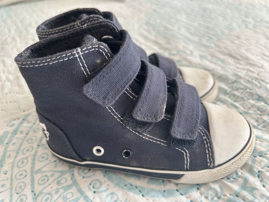 Бебешки обувки момчешки. Clarks, biomecanics, kickers, next, superga.