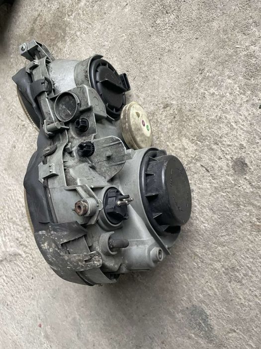 Ляв фар за Marcedes CLK W 208