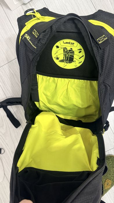 Rucsac ski / snowbord cu protectie spatete / coloana