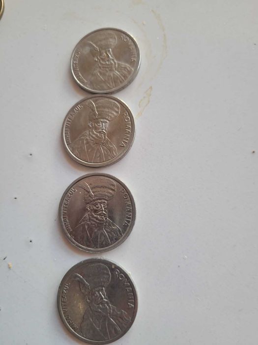 Vând monede de 100 de lei anul 91, 92,93,94.