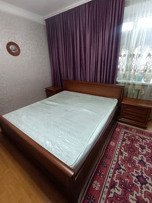 Двухспальная кровать