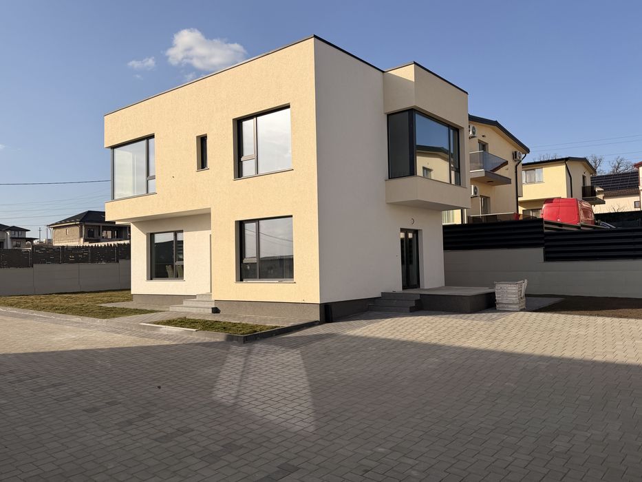 Casă de lux cu 6 ari suceava