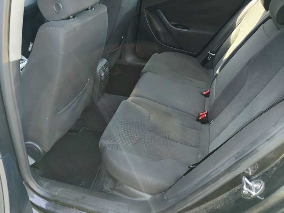 Vând passat B6 break