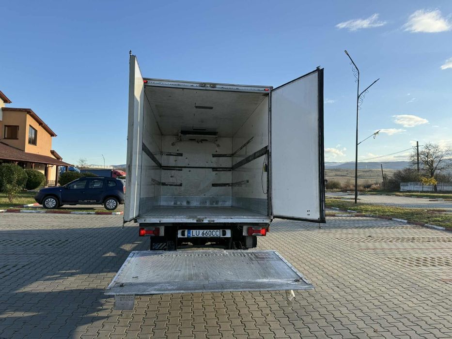 Iveco daily frigorific si lift 35c15 mercedes sprinter 519