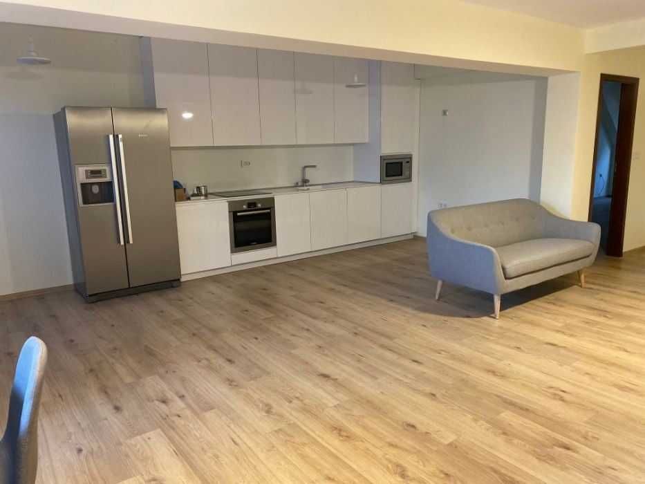 Четристаен апартамент в кв. Бъкстон