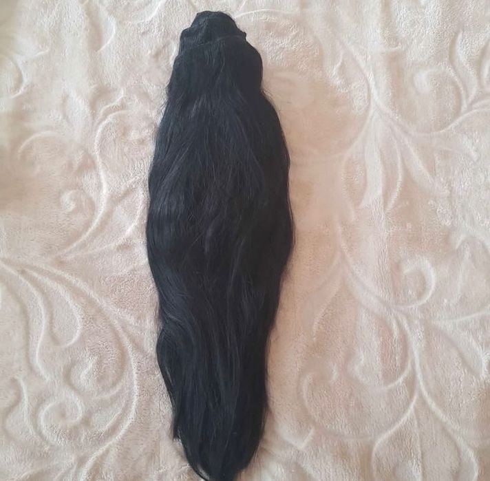 Естествена черна коса на 4 треси + подарък клипси за смяна