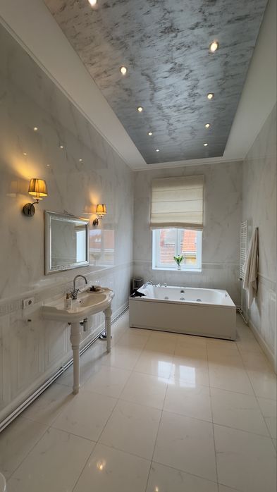 Vând apartament deosebit 130 mp