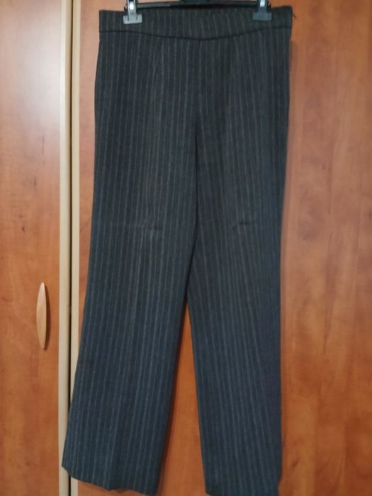 Vand Pantaloni Dama de stofa Marimea L