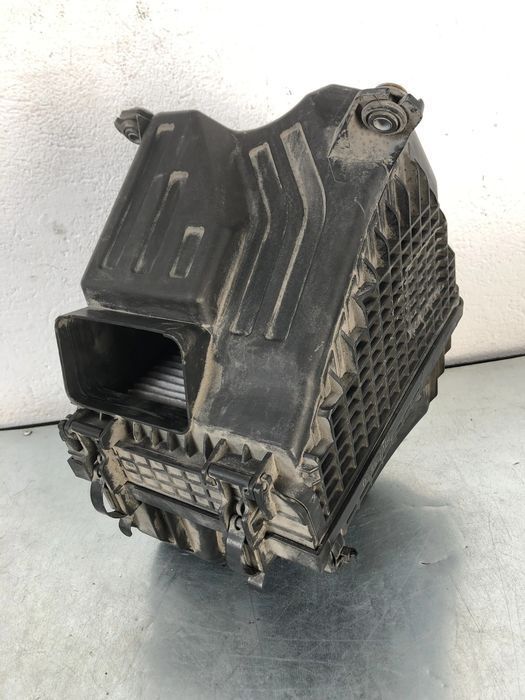 Carcasa filtru aer Kia Sorento BL 2013 cod 281102W300