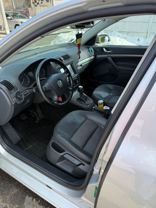De vanzare Skoda Octavia 2