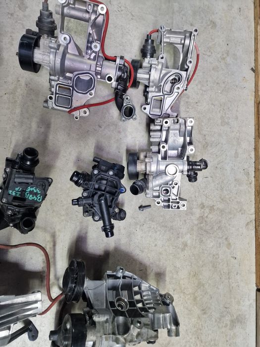 Termostat pompa apa bmw g20 g21 g26 g30 g31 g01 g02 g11 g12 b48 b58 330e 320i 530i
