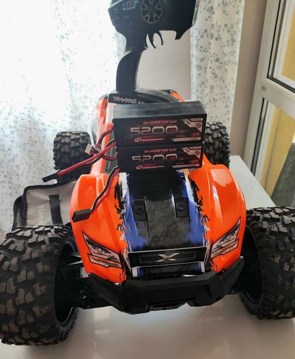 RC X maxxs   TRAXXAS