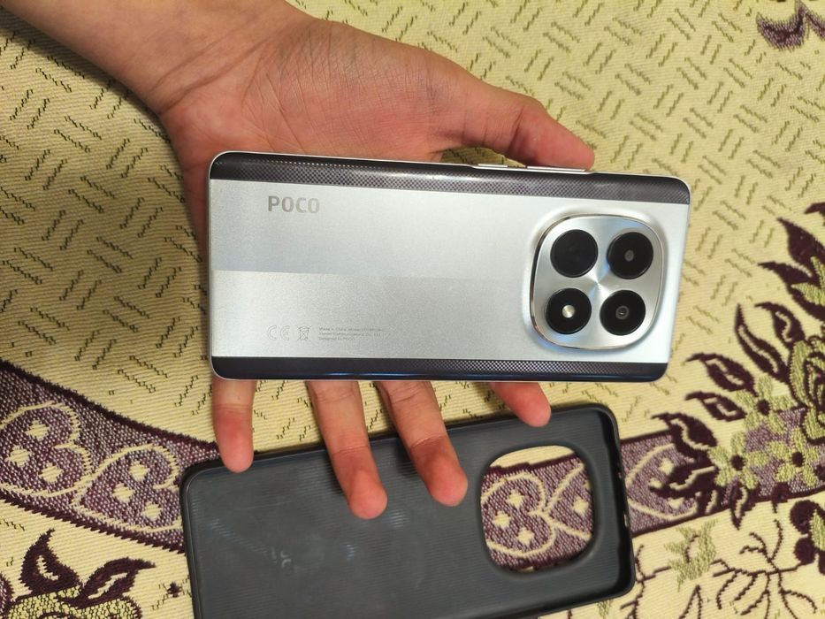 Продам или обменяю Poco M8