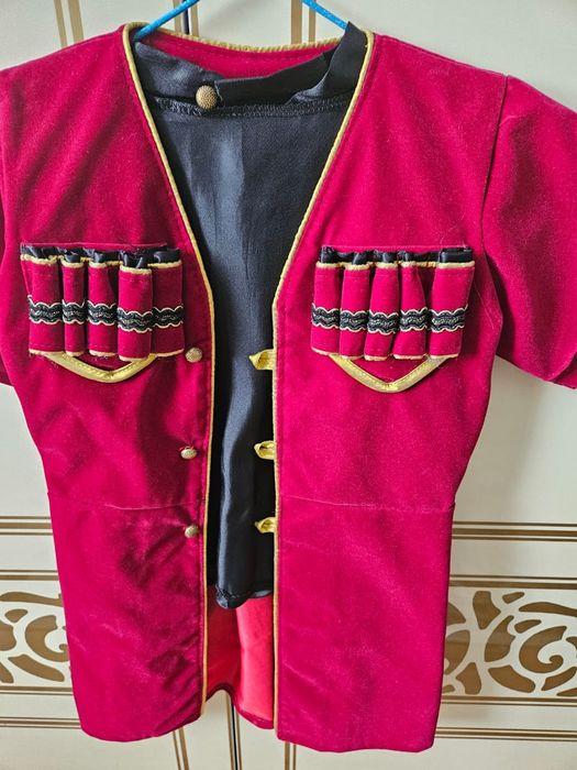 Концертные костюмы