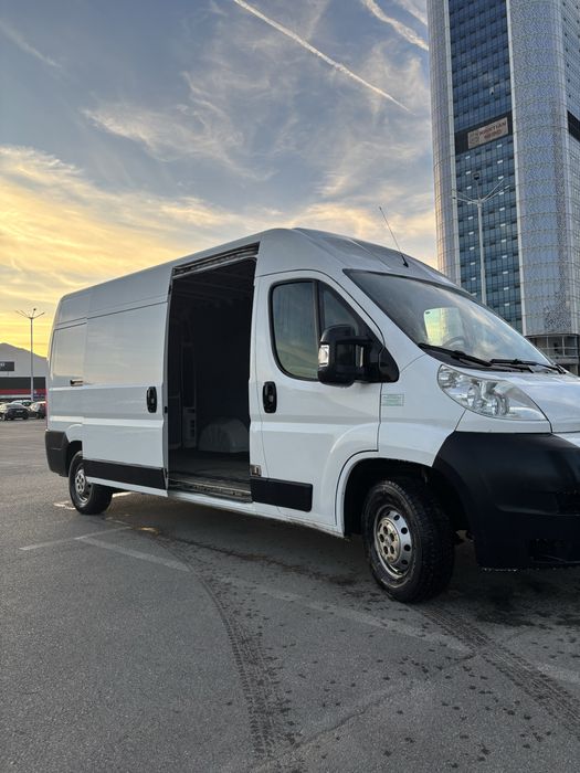 Доставка на нов диван, гардероб