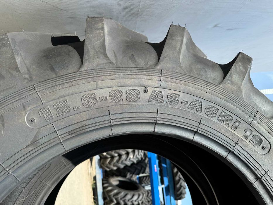 Marca CULTOR cu garantie 13.6-28 cu 8 pliuri pentru tractor spate