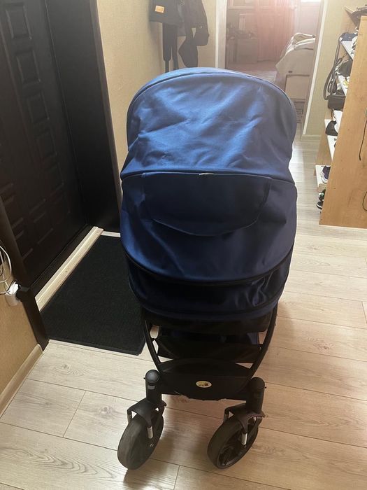 Продам детскую коляску