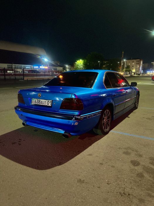 Продам Bmw e38, 1997