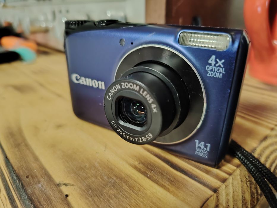 Aparat foto Canon PowerShot A2200