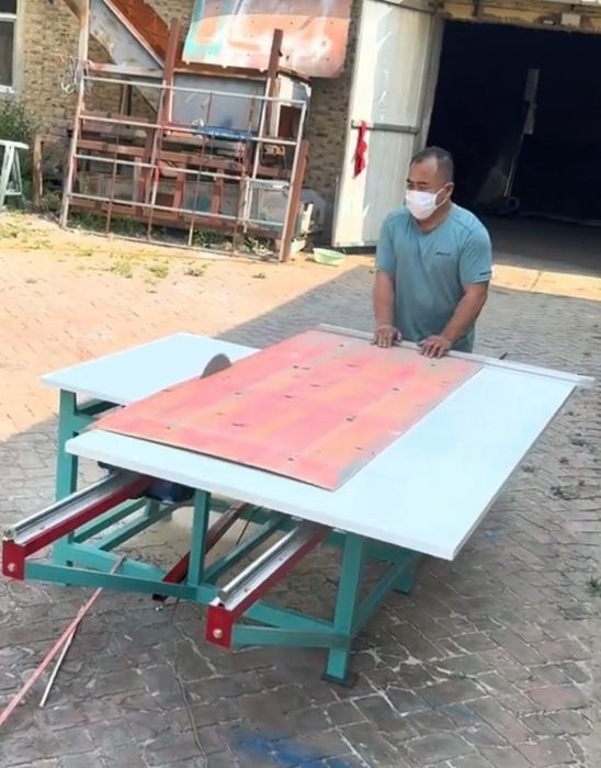 Stanok . Yogʻoch va fanera kesish uchun