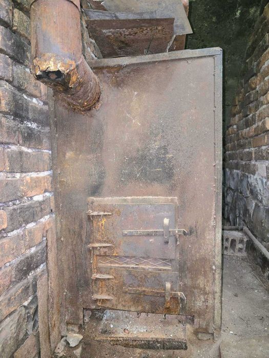 Продавам парно отопление – комплект