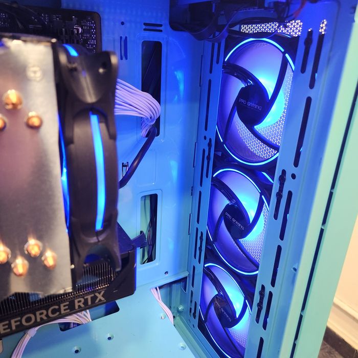 Hope Amanet P11-Unitate PC/i5-14th/ram 32gb/Ssd 1Tb/RTX 5060-8gb