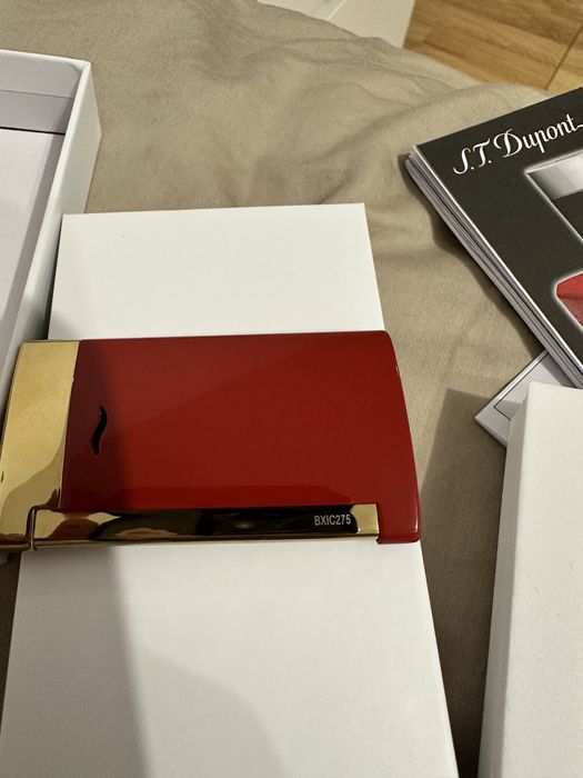 Bricheta Dupont Slim 7 Burgundy and Gold