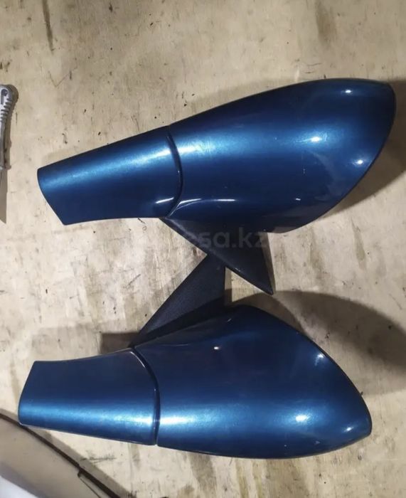 Продам зеркала Опель вектора В