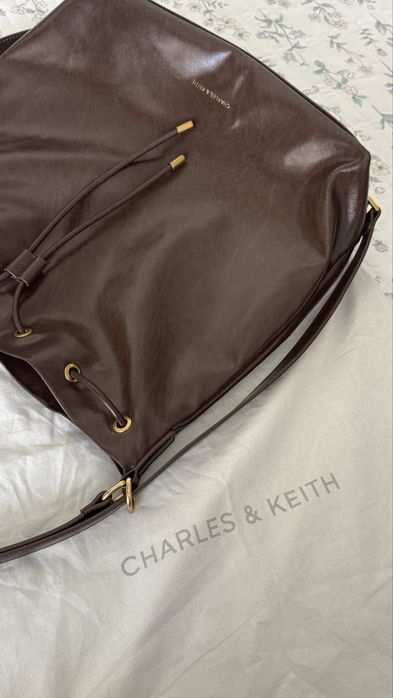 Charles & Keith сумка