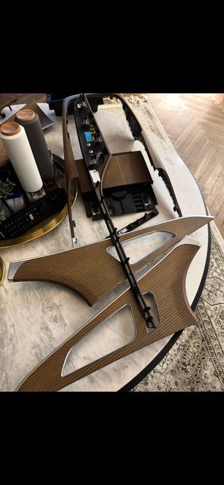 Ауди а6 ц7 лайсни интериорни