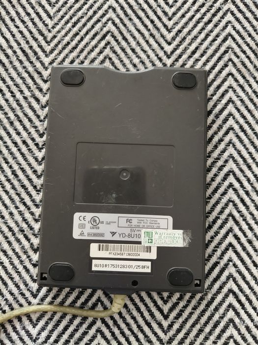 внешний USB-флоппи-дисковод