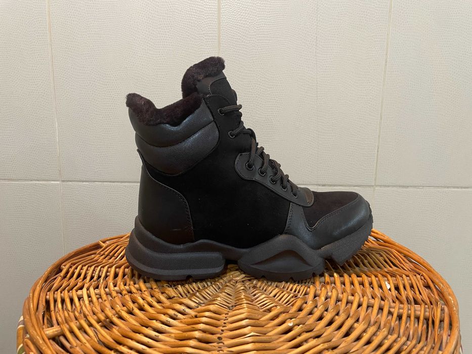 Женские зимние ботинки | НОВЫЕ | C утеплителем | 35-36