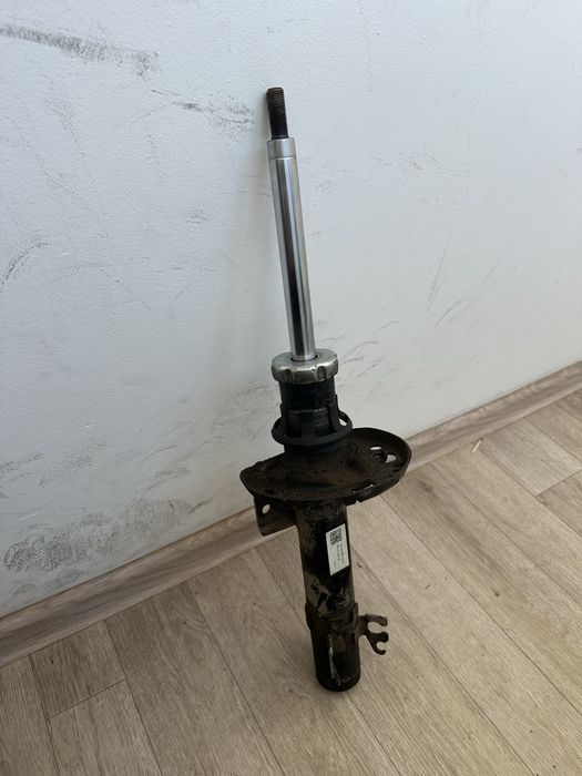 Стойки Skoda Rapid