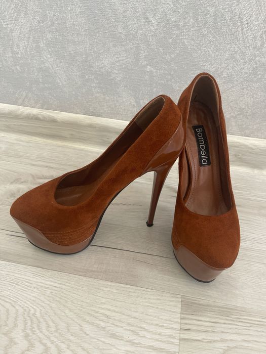 Продам туфли 1000 тг