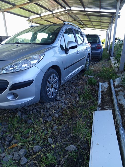 Пежо 207 комби 1.4 95 кс 2008г  на части