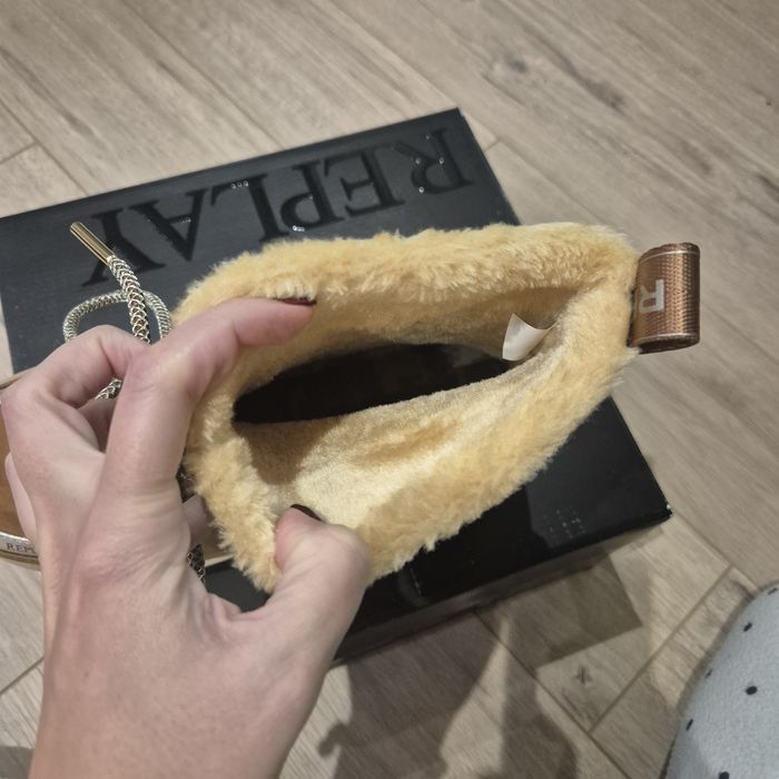 Дамски боти replay