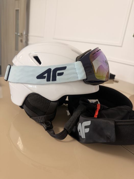 Casca schi si ochelari de schi cu invelis oglinda