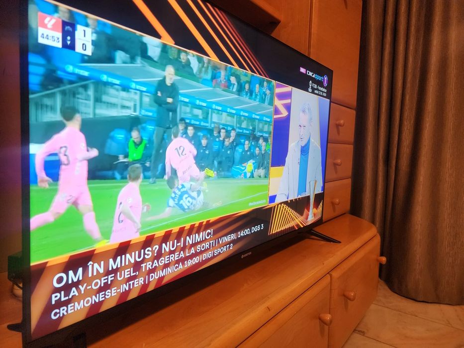 Vând Televizor LED Smart VORTEX V43PU1WS, Full HD