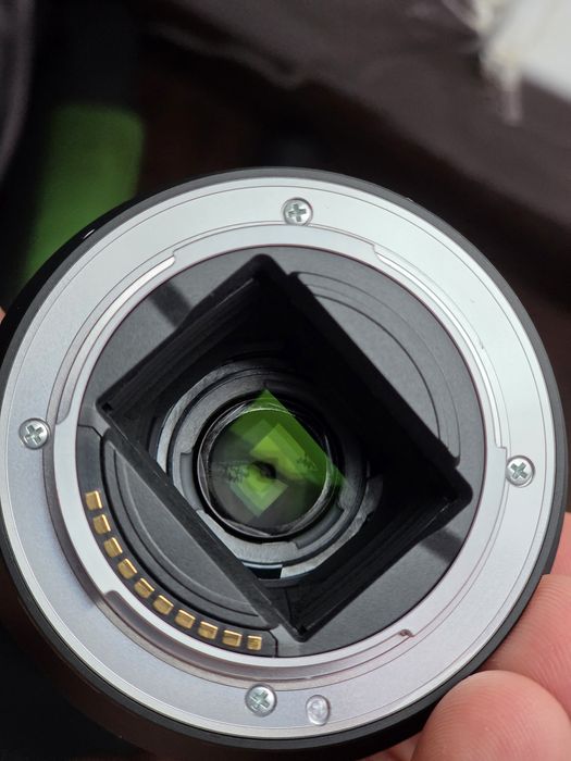 Obiectiv Sony FE 28–70mm F3.5–5.6 OSS – Sony E (Mirrorless)