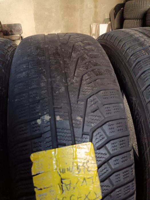 Set 4 anvelope iarna 215/60/17 hankook dot 2018