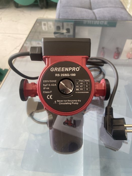 Циркуляционный насос Sirkulatsionniy nasos