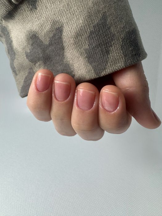 Я мастер по МАНИКЮР и ПЕДИКЮР, предлагаю услуги для Женщин и Мужчин