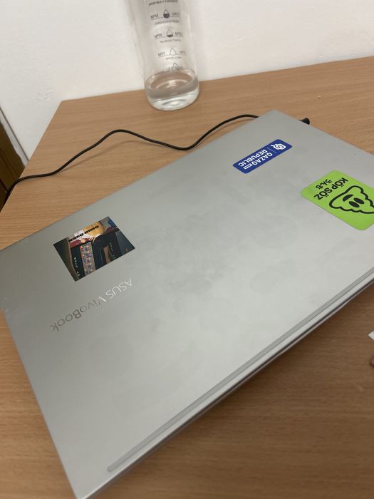 ноутбук Asus VivoBook