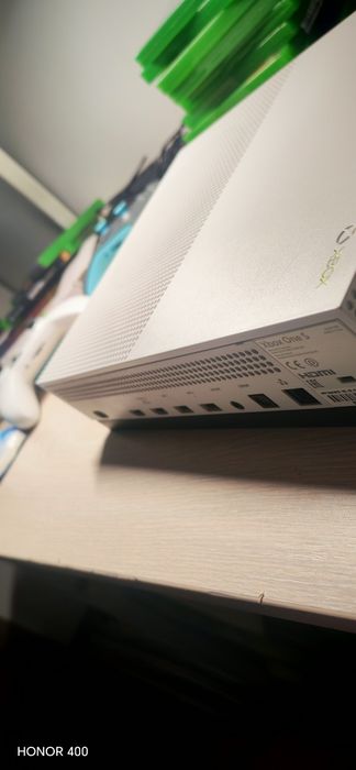XBOX one S, stare perfecta | MENTENANȚĂ făcută RECENT