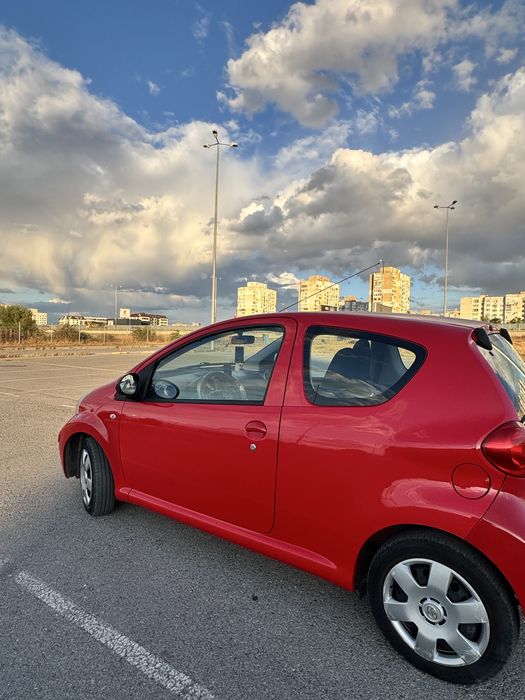 Toyota Aygo - бензин