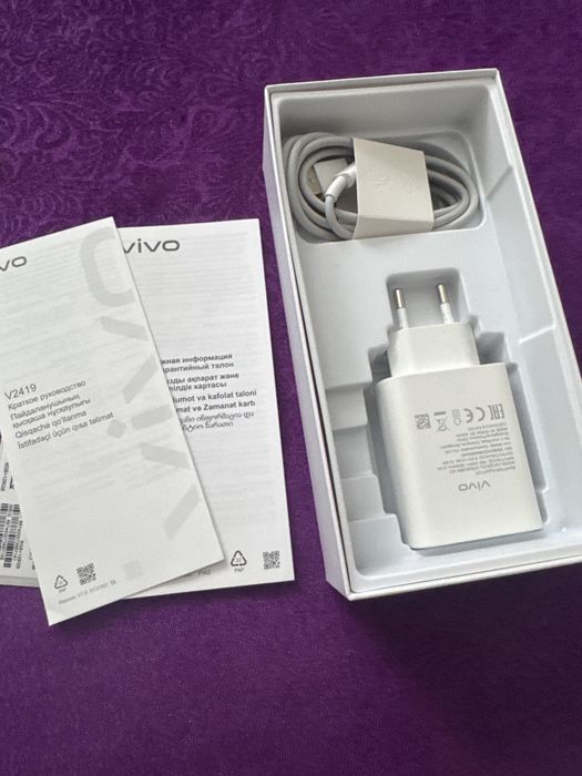 Телефон vivo Y19s